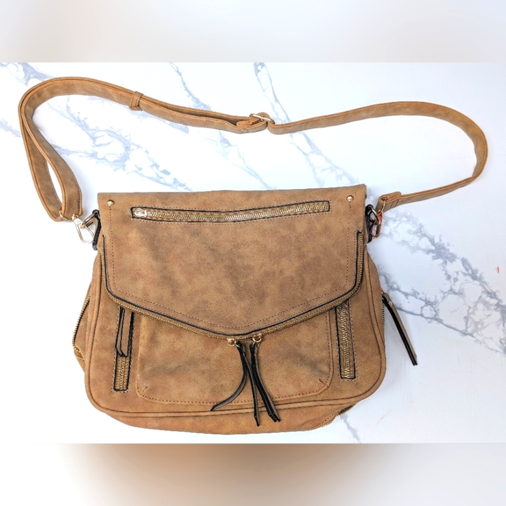 Violet Ray NYC Tan suede purse